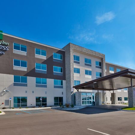 Holiday Inn Express & Suites - Cedar Springs - Grand Rapids N By Ihg Экстерьер фото