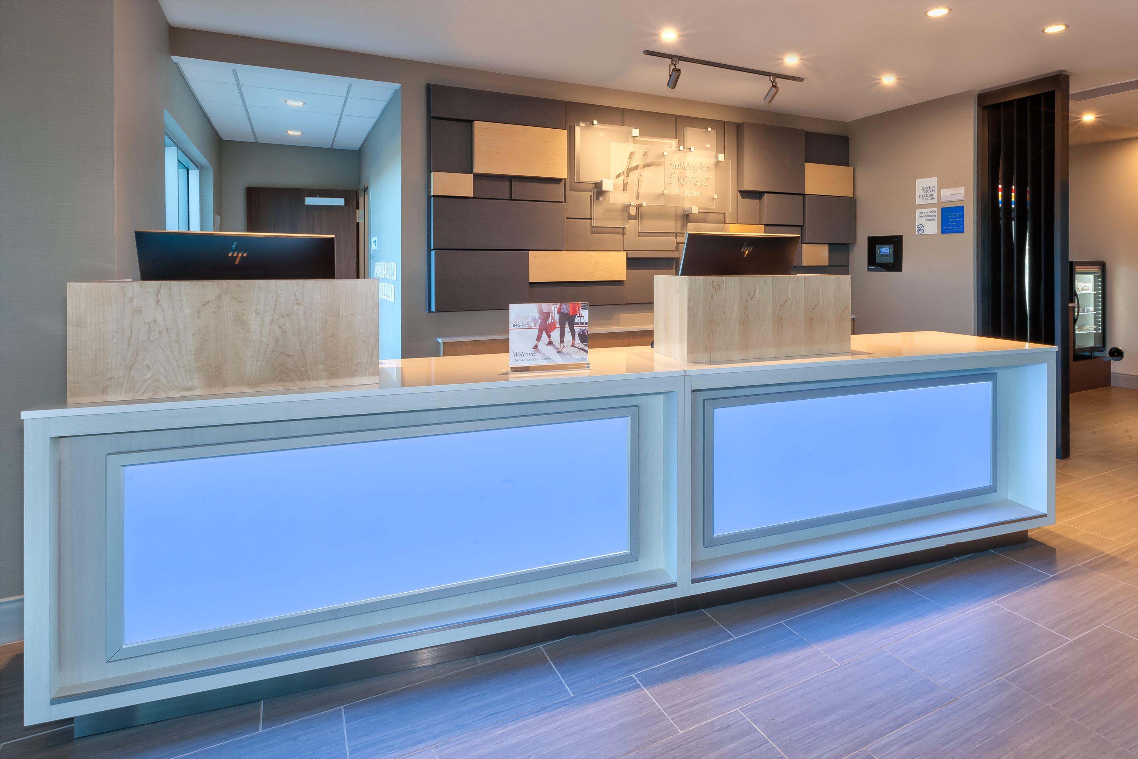 Holiday Inn Express & Suites - Cedar Springs - Grand Rapids N By Ihg Экстерьер фото
