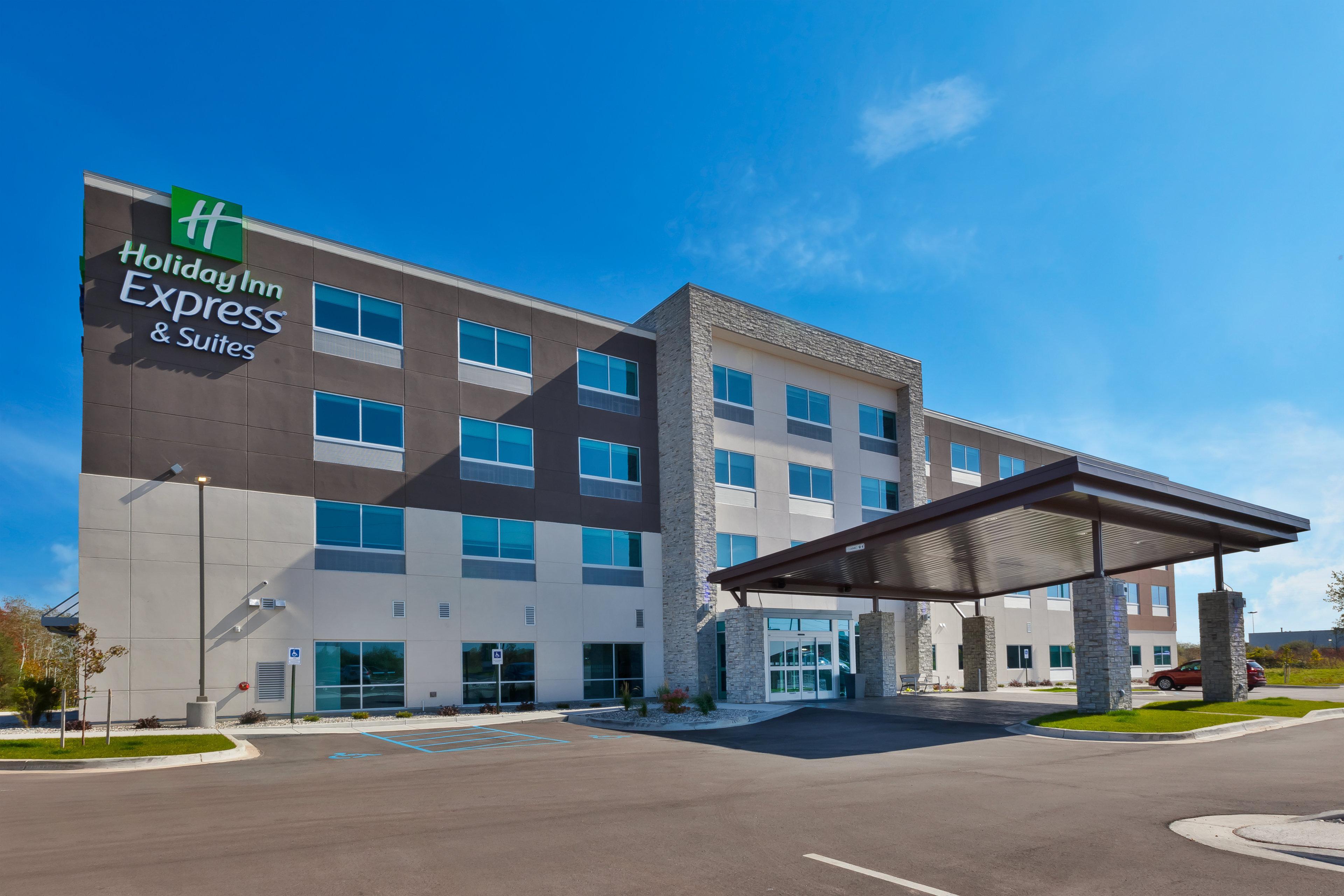 Holiday Inn Express & Suites - Cedar Springs - Grand Rapids N By Ihg Экстерьер фото